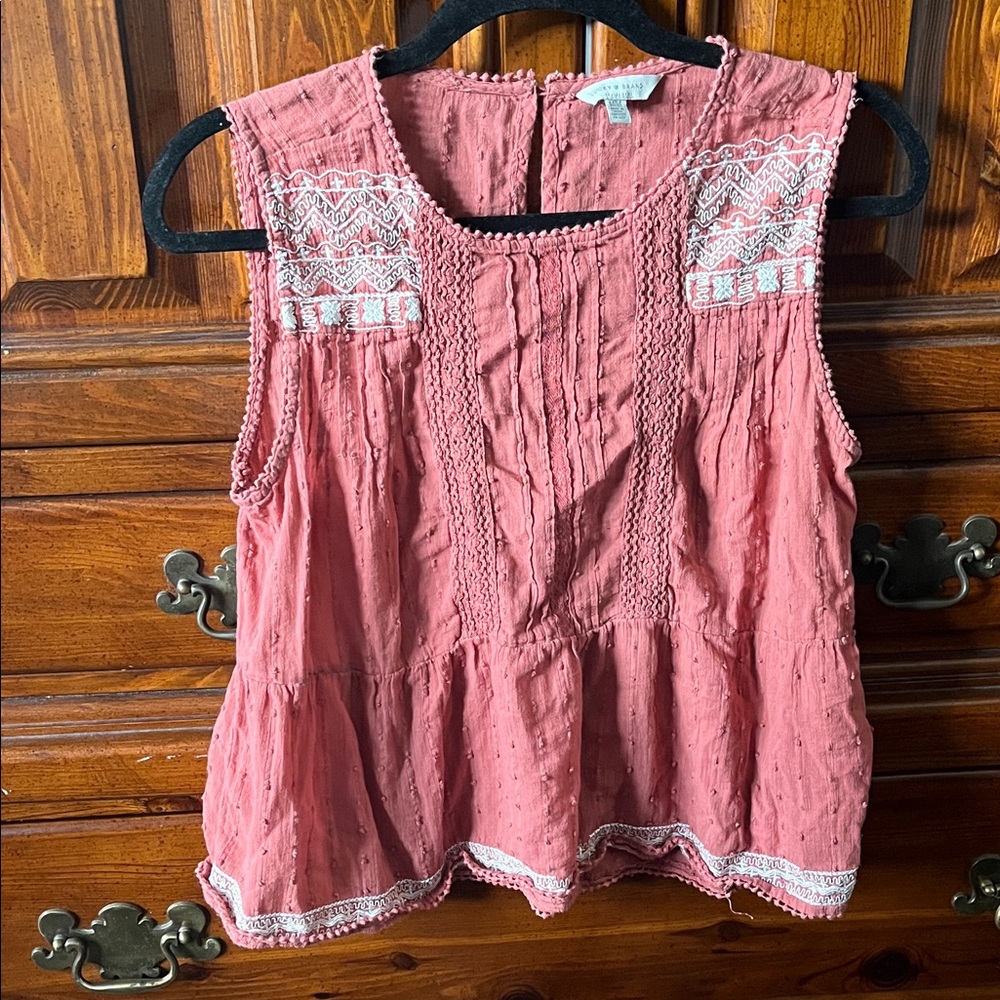 Lucky Brand Pink Embroidered Sleeveless Blouse
